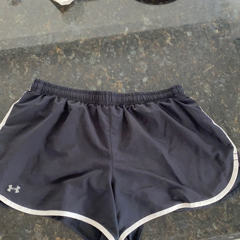 Under Armour lined women’s athletic shorts.